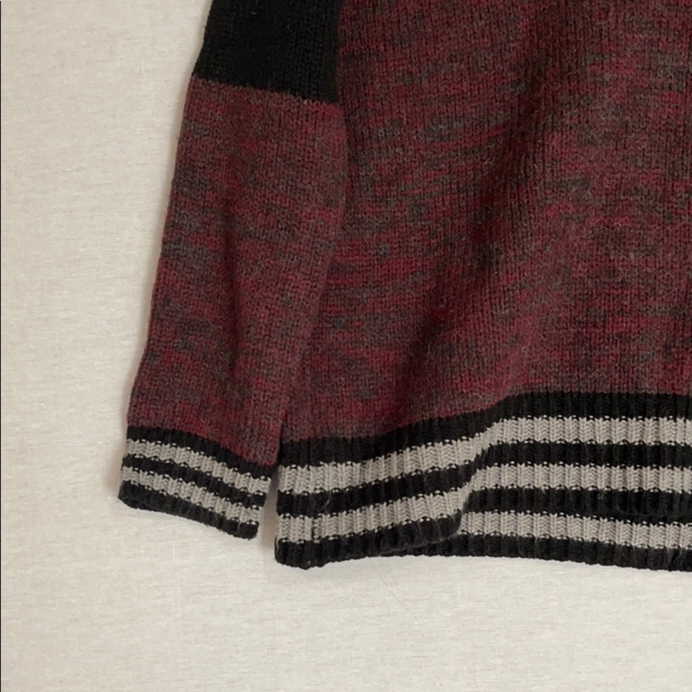Stylestalker Knit - Picture 2 of 4